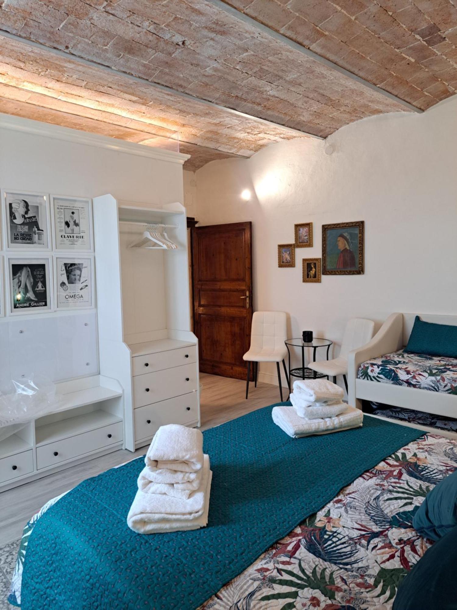 Guest House Vista Bella Apartment & Studio Prata Luaran gambar
